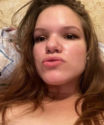 💆♂️ Мои услуги будут полностью соответствовать твоим фантазиям и желаниям. Я умею и люблю делать все, чтобы вызвать у тебя экстаз. Мои отзывы говорят сами за себя - я просто незабываема! 🌟Обожаю пробовать новые позы и экспериментировать в постели. Вместе мы откроем для себя много нового и незабываемого. 🌹 Живу в Москве и готова приехать к тебе в любое время. На моих фото я, и они полностью соответствуют действительности. Так что не теряй время и напиши мне для ощущения полного счастья! 💋 Ульяна
