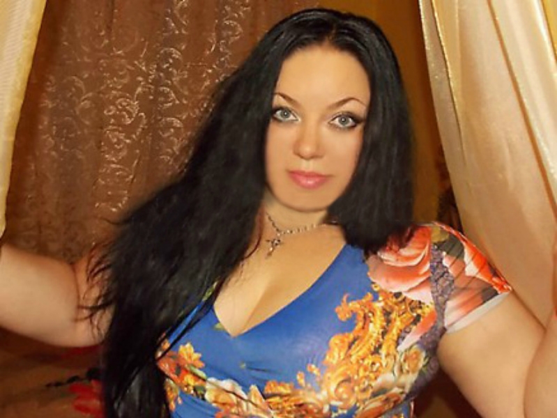 Я живу в Москве, городе страсти и возможностей. 💋 Со мной ты окунешься в мир наслаждения, вкусных эмоций и безудержной страсти. Мои услуги насыщены яркими возможностями: массаж, классический секс, оральные ласки, ролевые игры - я готова исполнить любые твои желания. 🌟 Мои фото подчеркнут мою привлекательность и изысканность. Особое внимание я уделяю именно тебе, доставляя настоящее наслаждение и максимальное удовольствие. Оставь свой отзыв после нашей встречи - я всегда стараюсь быть лучшей! 💖 Полюша